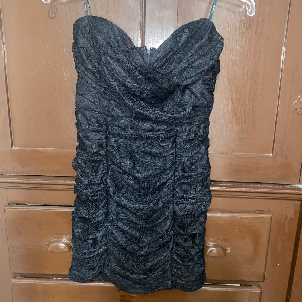 Short black lace strapless dress